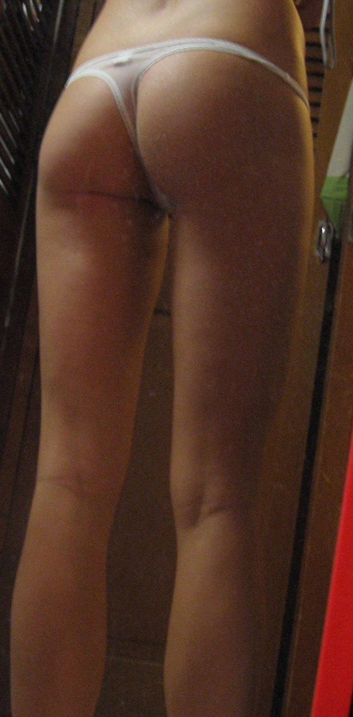 красивая попка домашнее