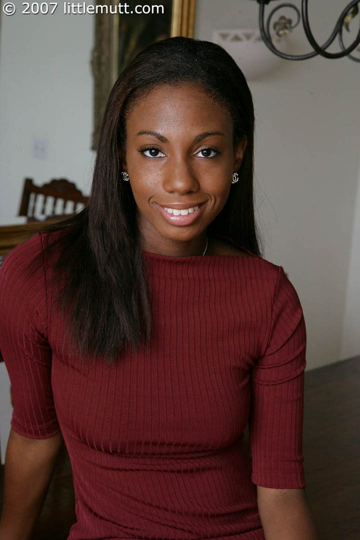 темнокожая голая